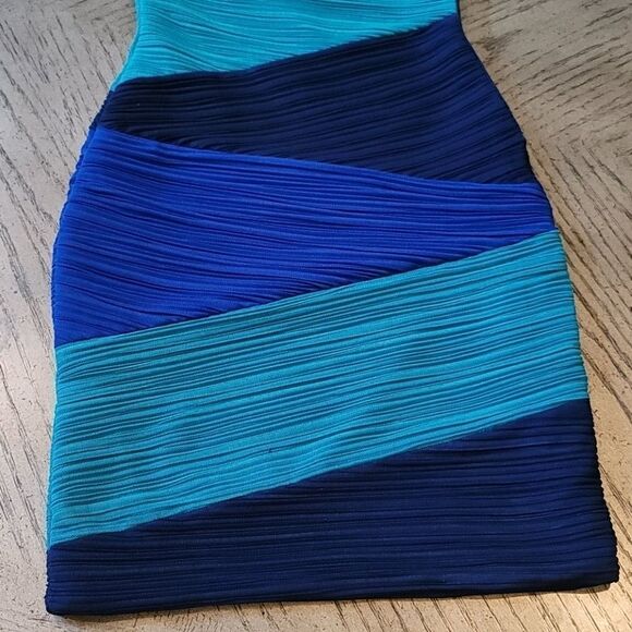 BCBGMAXAZRIA sexy one shoulder bodycon dress XXS - Picture 5 of 12